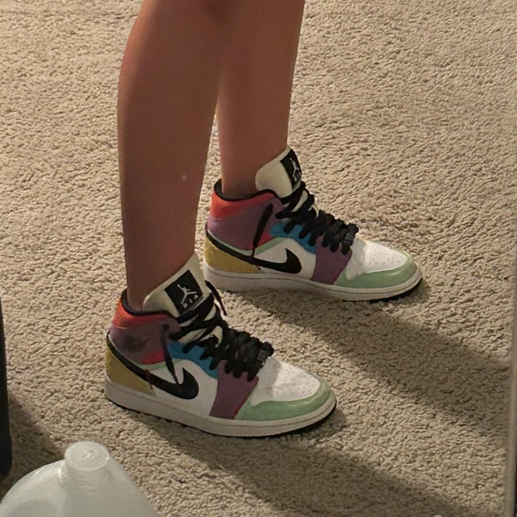Colorful high top jordan’s - Picture 5 of 5